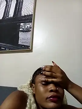 BlondieBitch's cam snapshot