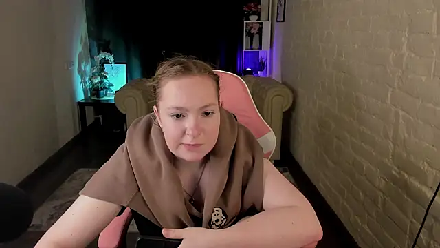 Elizabeth_Walson's cam snapshot