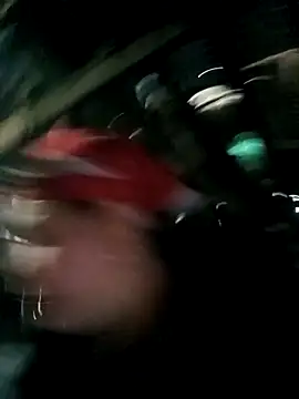 sary-hot2x's cam snapshot