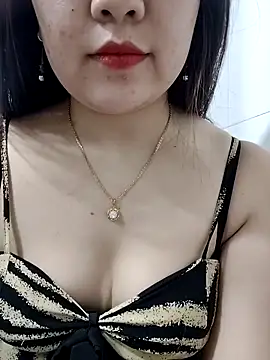 Gia_gia68's cam snapshot