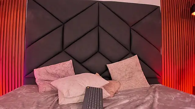 Alejandra_Vives's cam snapshot