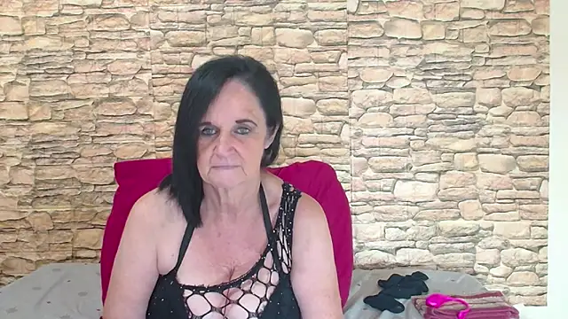 LuciousGrace's cam snapshot