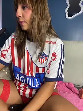 petite_tatis's cam snapshot