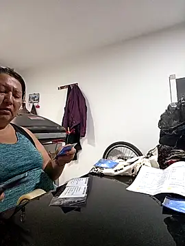 Brenda_Berck_'s cam snapshot