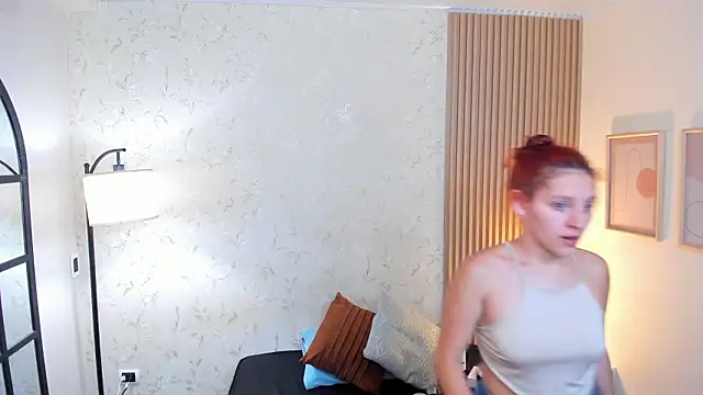 aliceandsia live sex cam