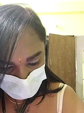 Dharshini98's cam snapshot