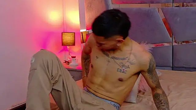 Scook_Gray_'s cam snapshot