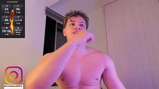 DerekOlsen live sex cam