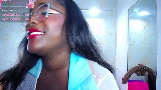 YHENDELYN_STONE's cam snapshot