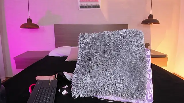 Katyrousee's cam snapshot