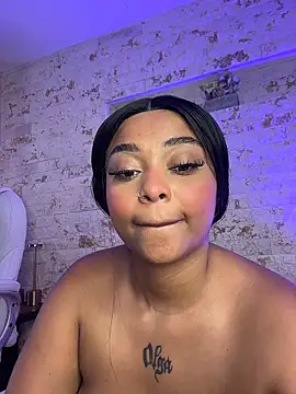 pamela_west's cam snapshot