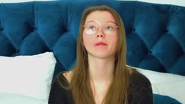 KeiraAsti's cam snapshot