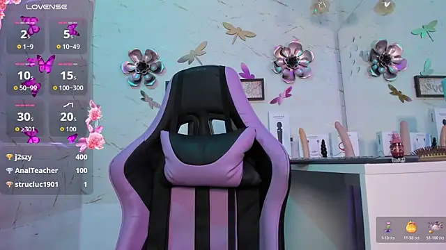 Natasha-Adams's cam snapshot