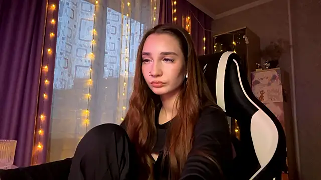 HollyPaw's cam snapshot