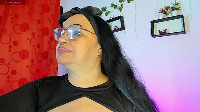 Gia_Nahomi's cam snapshot