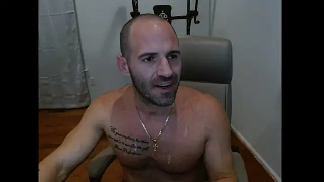 TheNakedPreacher live sex cam