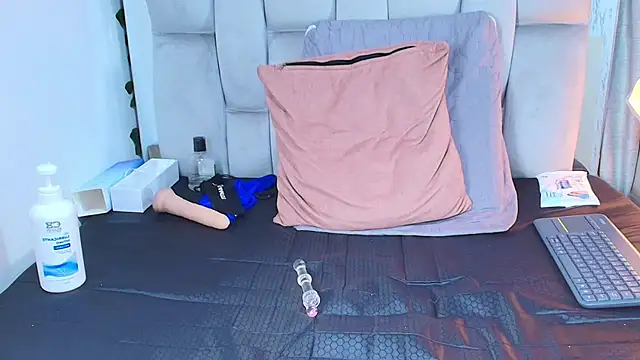 maraa_X's cam snapshot