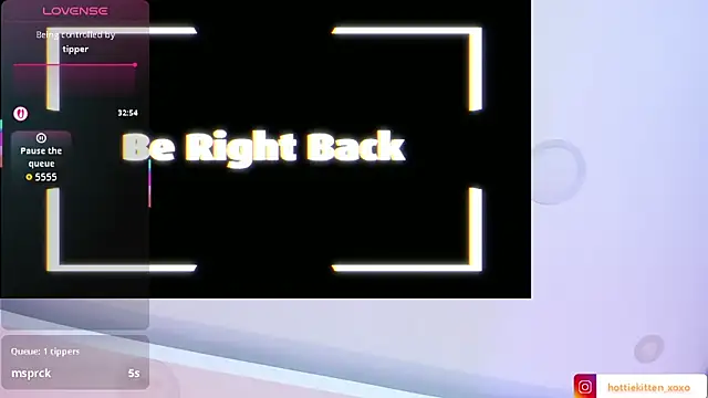 Viollet_xoxo's cam snapshot