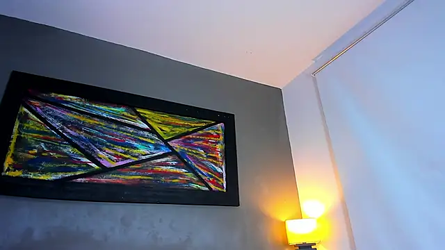 Charlotte_curvy_'s cam snapshot