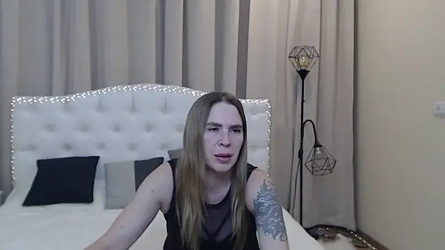 TessaDaybreak's cam snapshot