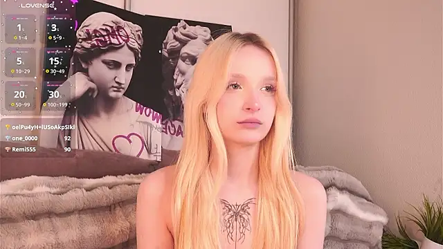 Naughty__Couplles's cam snapshot