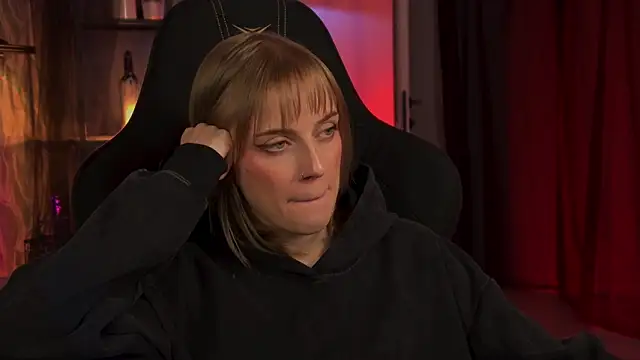 KiraMontoya's cam snapshot