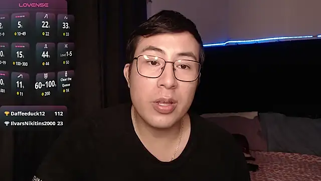 andrewmhilton_'s cam snapshot