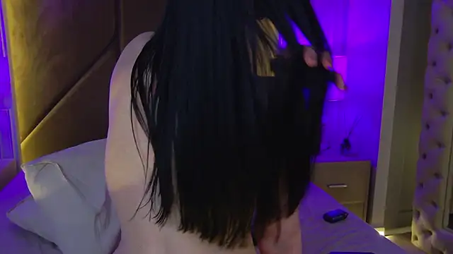 PorcelainAnora's cam snapshot