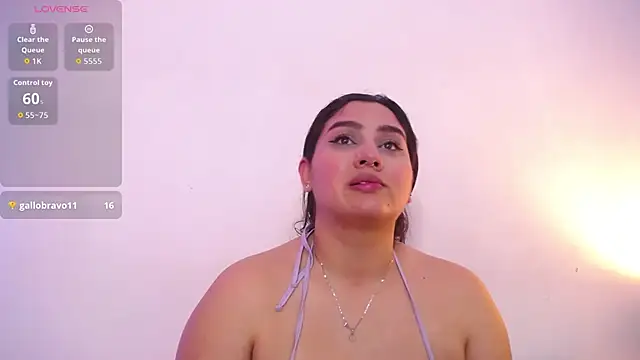 Mia_fox29's cam snapshot