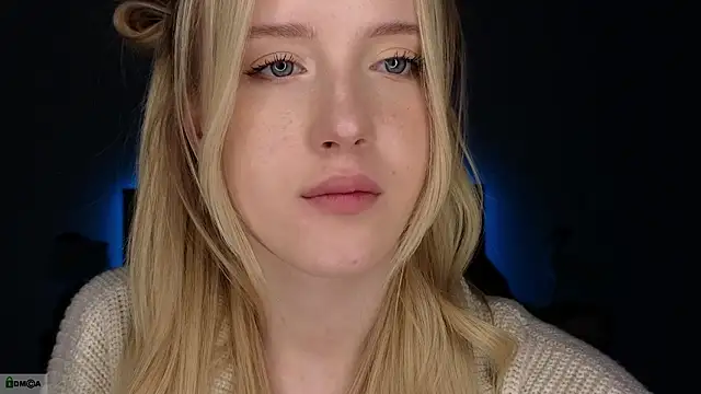 adele_armass's cam snapshot