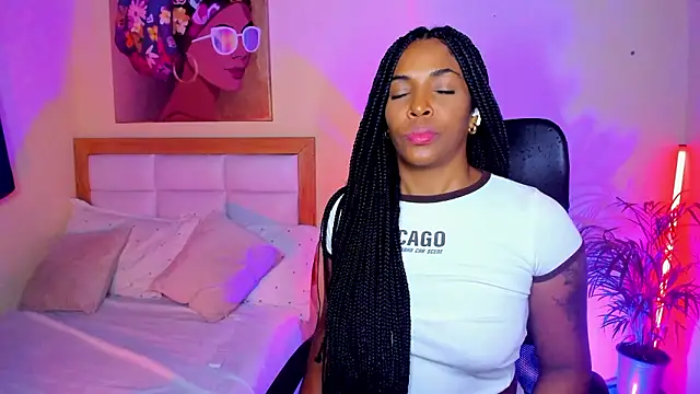 AitanaBrown_'s cam snapshot