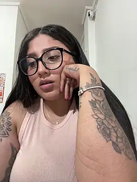 croftsmila's cam snapshot