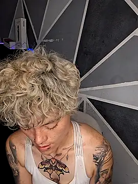 megan_cr's cam snapshot