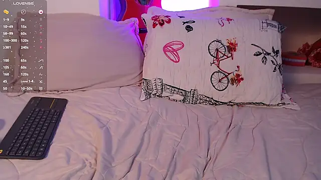 lailypink's cam snapshot