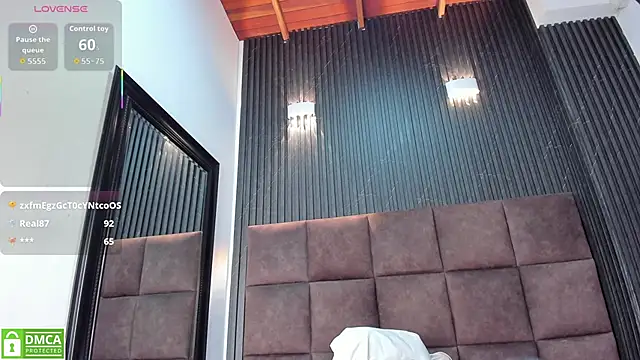 Gia_Scott's cam snapshot