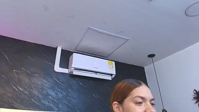 kissme_luna's cam snapshot