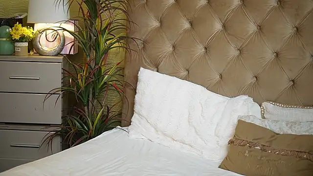 TiffanyTaboo's cam snapshot