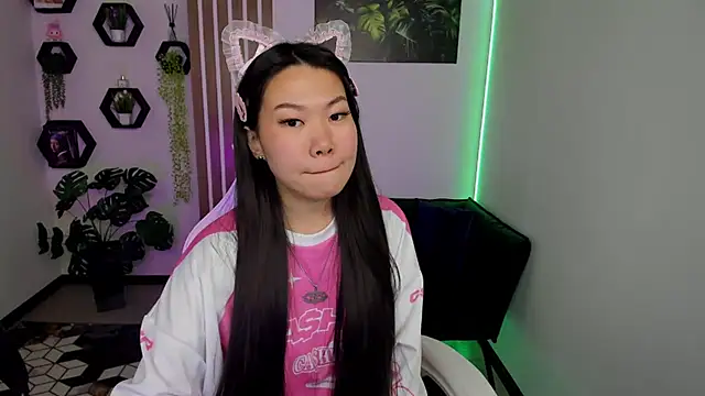 LunaPurrr's cam snapshot