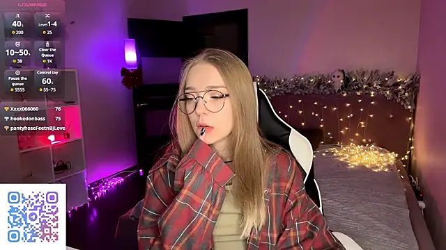 EvaPeace's cam snapshot