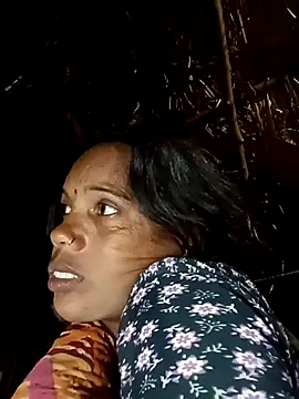 Cutsedi3's cam snapshot