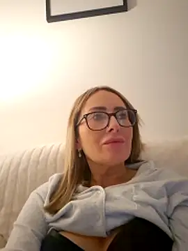 Molliexo's cam snapshot