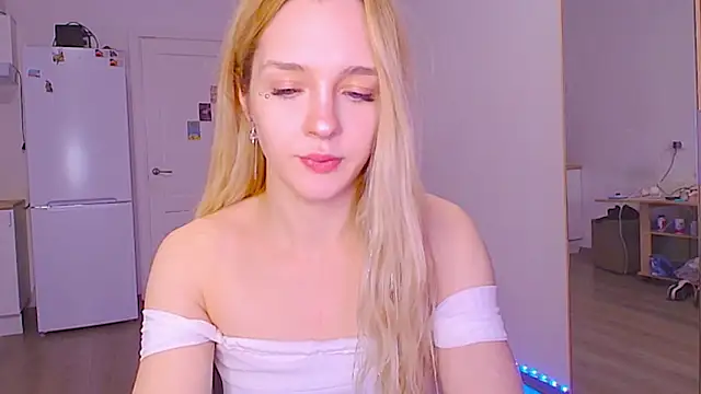 sailormoon666_'s cam snapshot