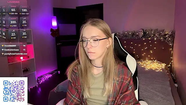 EvaPeace's cam snapshot