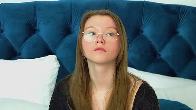 KeiraAsti's cam snapshot