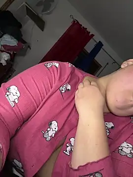 menina_coimbrinha live sex cam