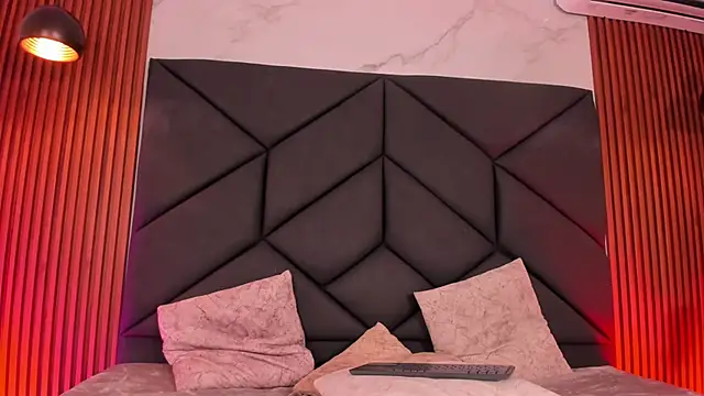 Alejandra_Vives's cam snapshot