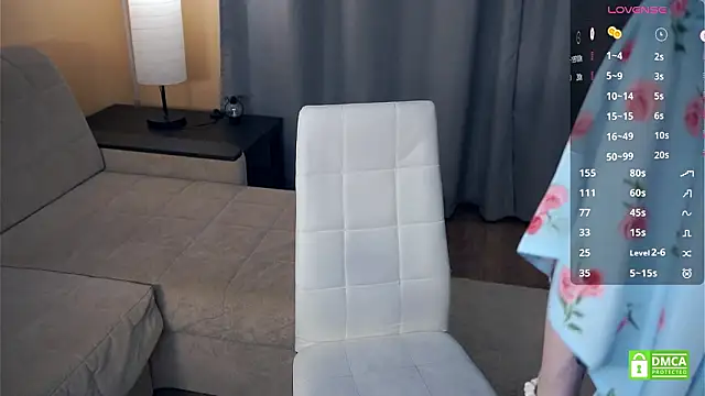 ToyaPletz live sex cam