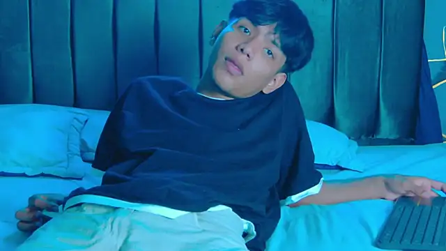 Liam_Sinclair live sex cam