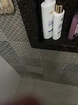 Novinho16cmz live sex cam