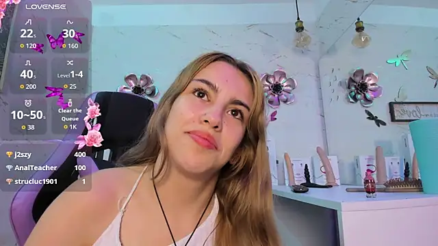 Natasha-Adams's cam snapshot